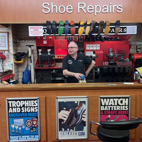 shoe cobbler near me location.